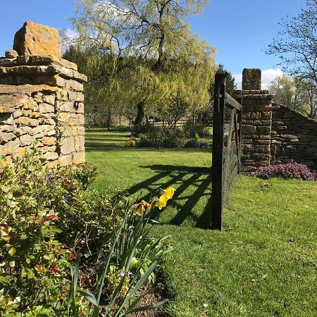 The Manor Farm Alderton Villa Chippenham  Eksteriør billede