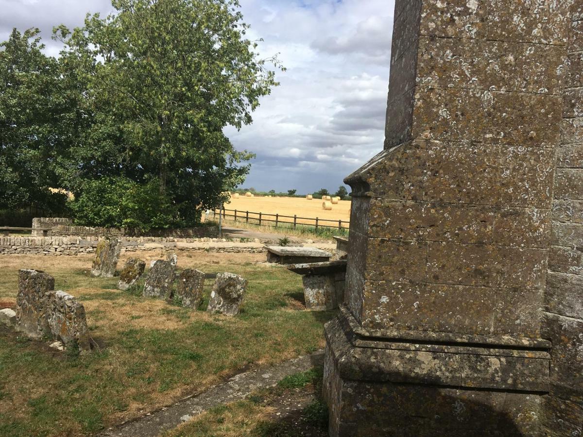 The Manor Farm Alderton Villa Chippenham  Eksteriør billede